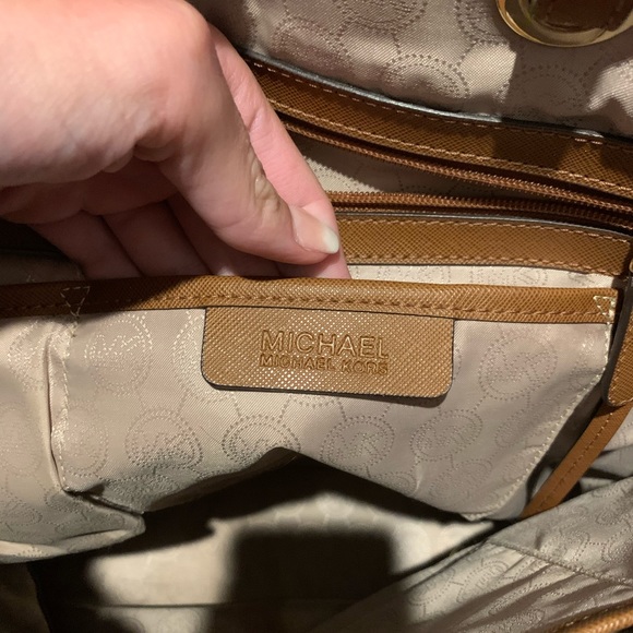 Michael Kors Megan Leather Tote - Picture 3 of 4